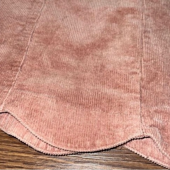 Spar’s State brand….corduroy skirt. - Picture 2 of 4